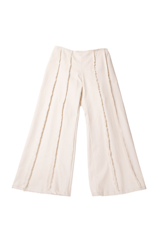 EXPOSED PANTS